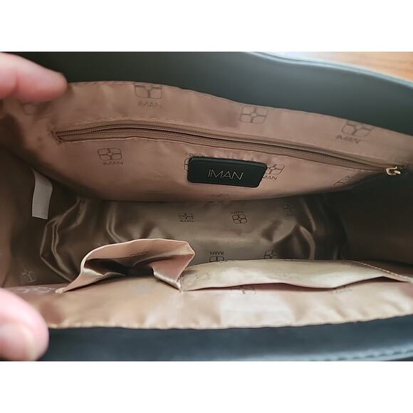 Iman Handbag All Black Croc Emboss and Floral interchageable top - Picture 4 of 6